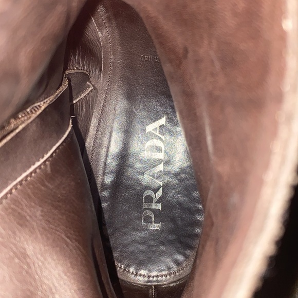 Vintage inside zip dark brown distressed suede Prada boots size 7eu/ 8us - Picture 5 of 7